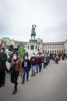 Indigener Menschen auf der wiener Straße